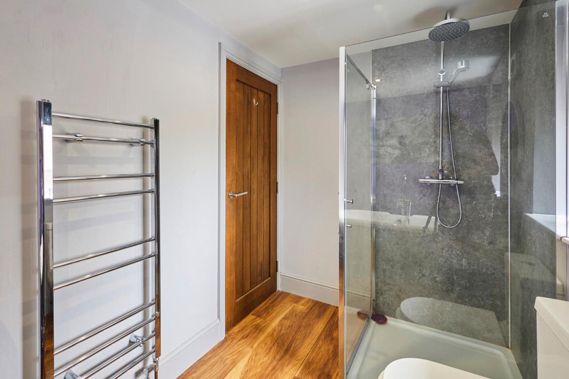 Host & Stay - Narrowgate Apartments Алник Номер фото